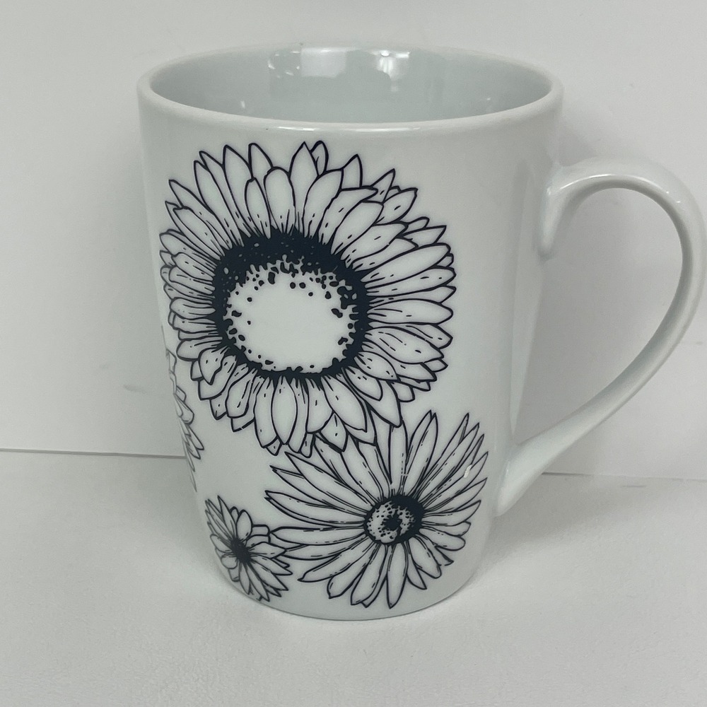 Target Home Coffee Mug Sunflower White Black Floral Porcelain Excellent